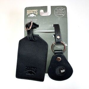 Roots Leather Luggage and Air Tag Holder Black New in Package